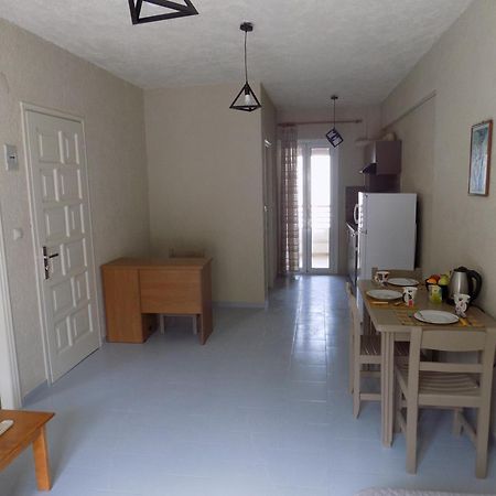 Afrodite Spacious Apartments! Айя-Евфимия Экстерьер фото