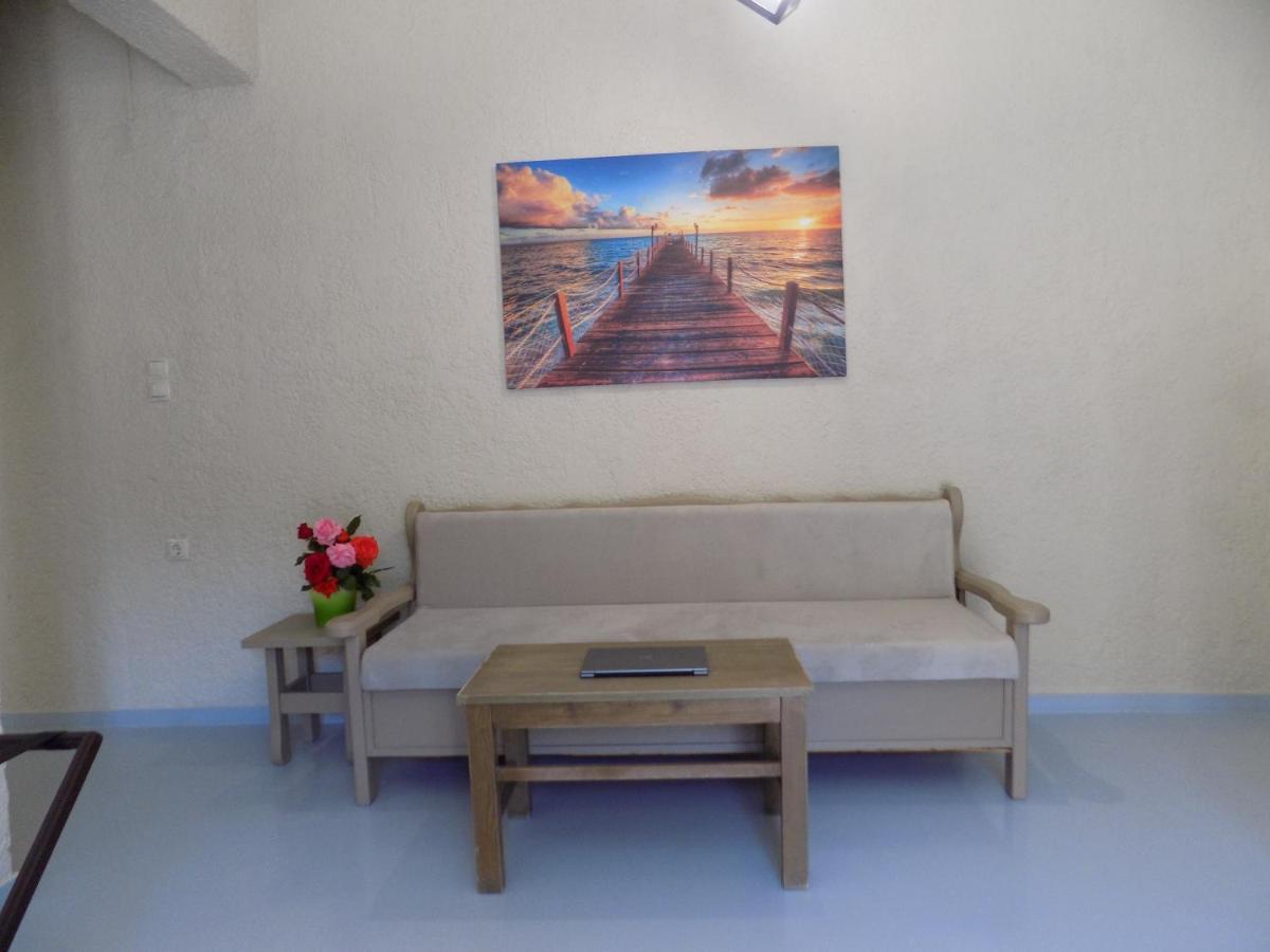 Afrodite Spacious Apartments! Айя-Евфимия Экстерьер фото
