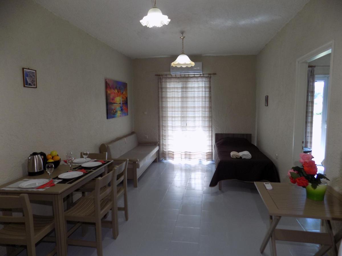 Afrodite Spacious Apartments! Айя-Евфимия Экстерьер фото